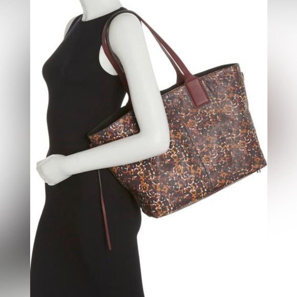 Lucky brand tote - Picture 1 of 3